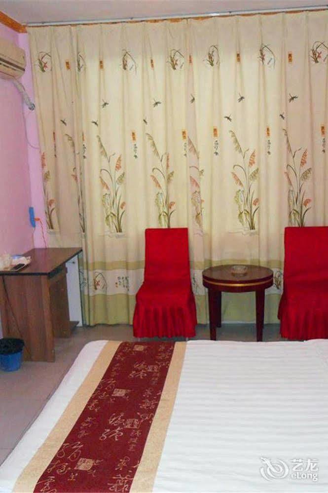 Chengdu Cosiness Home Hotel מראה חיצוני תמונה